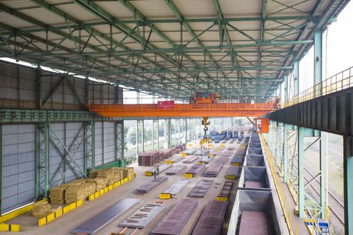 重庆钢铁物流运输部党委 以“四个一”为引领，创建安全、高效、智慧、绿色物流运输新体系